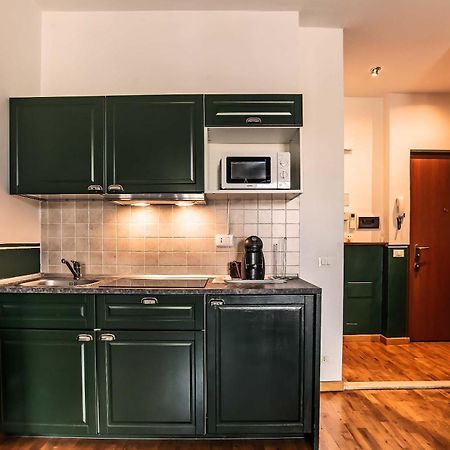 Lusa Suite With Free Private Parking Флоренція Екстер'єр фото